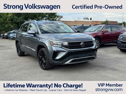 Certified 2023 Volkswagen Taos SE w/ Black Wheel Package