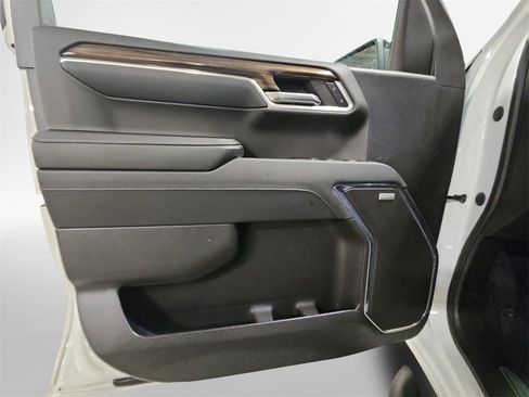 Certified 2023 Chevrolet Silverado 1500 RST w/ Redline Edition image 14