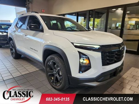 Used 2026 Chevrolet Equinox LT w/ Convenience Package II FWD image 1