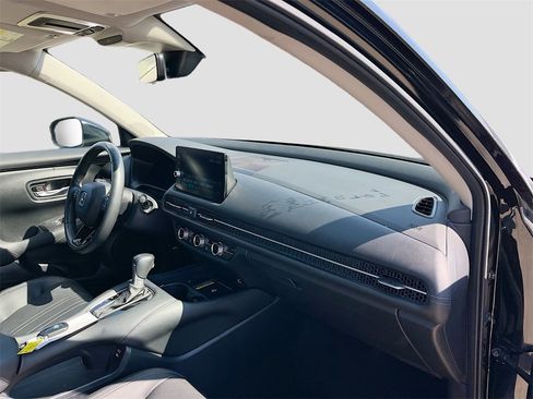 Used 2024 Honda HR-V EX-L image 28