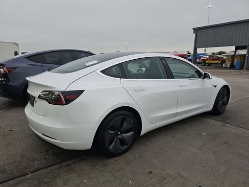 Used 2020 Tesla Model 3 Standard Range RWD image 4