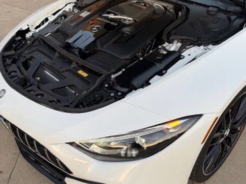 Used 2022 Mercedes-Benz SL 55 AMG 4MATIC image 15