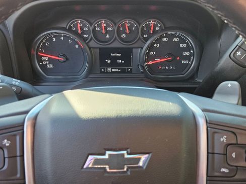 Used 2023 Chevrolet Silverado 1500 Custom Trail Boss w/ LPO, Dark Essentials Package image 15