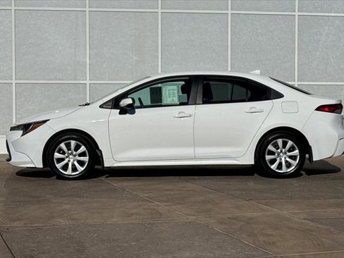 Certified 2025 Toyota Corolla LE image 8