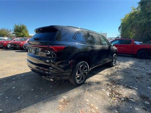 New 2026 Buick Enclave Sport Touring w/ Power Package image 8