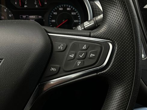 Used 2024 Chevrolet Malibu LT image 37