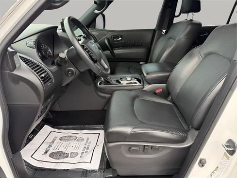 Used 2022 Nissan Armada SL w/ Midnight Edition Package RWD image 19