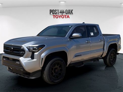 New 2025 Toyota Tacoma SR5 image 3