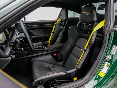 Used 2025 Porsche 911 GT3 RS RWD image 50