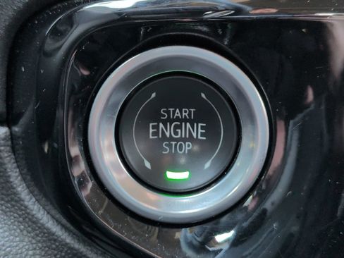 Used 2025 Chevrolet Silverado 1500 LT RWD image 27
