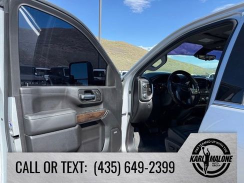 Used 2020 GMC Sierra 3500 Denali w/ Denali Ultimate Package AWD/4WD image 13