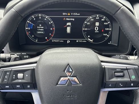 Used 2022 Mitsubishi Outlander SEL AWD/4WD image 25