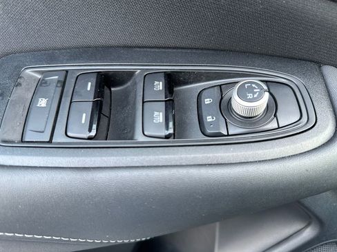 Certified 2025 Subaru Outback Premium image 27