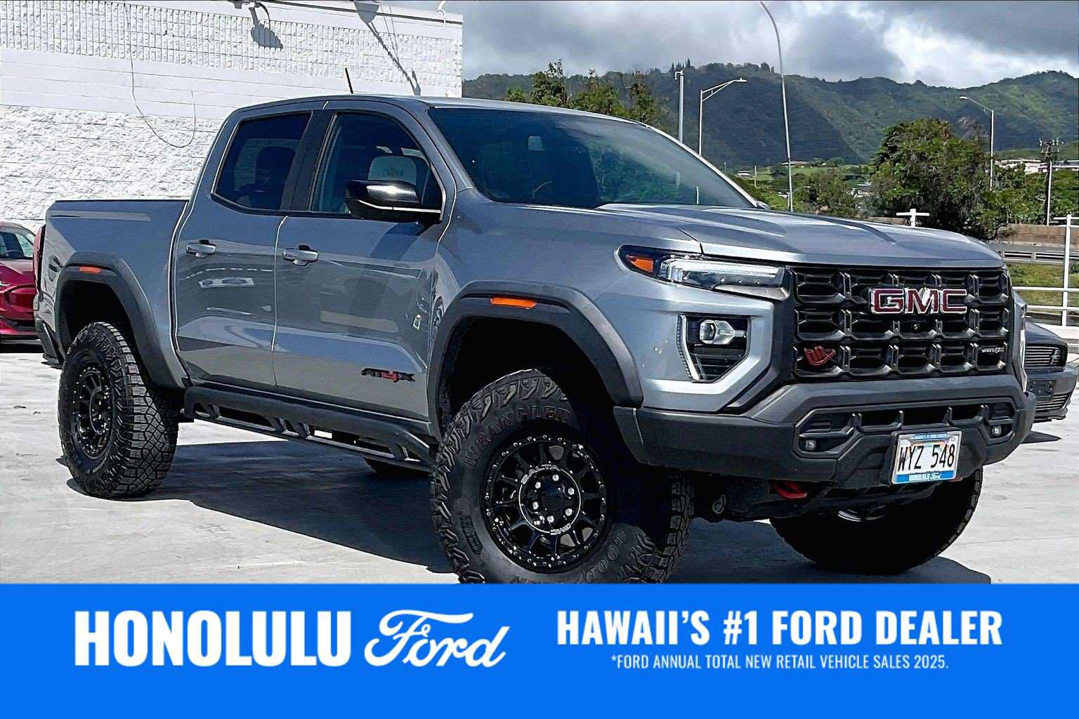 Used 2024 GMC Canyon AT4X w/ AT4X AEV Edition AWD/4WD image 21
