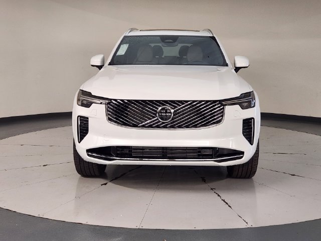 New 2026 Volvo XC90 T8 Plus w/ Protection Package Premier AWD/4WD image 9