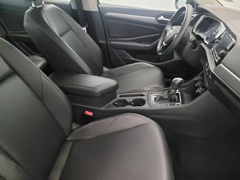 Used 2019 Volkswagen Jetta SE image 21