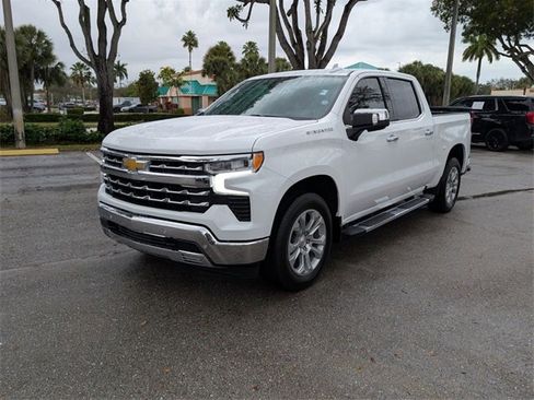 Certified 2025 Chevrolet Silverado 1500 LTZ w/ Technology Package image 3