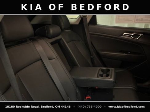 Used 2024 Kia Sportage EX AWD/4WD image 24