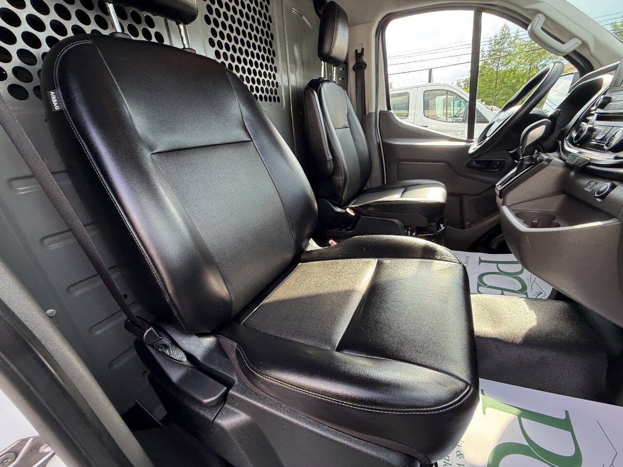 Used 2020 Ford Transit 150 Low Roof RWD image 26