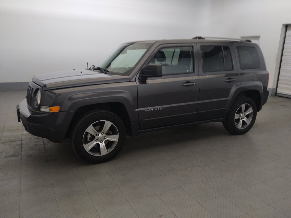 Used 2017 Jeep Patriot High Altitude AWD/4WD image 2