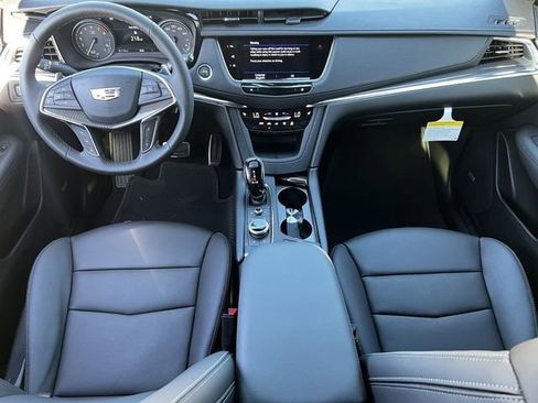 New 2025 Cadillac XT5 Sportv w/ Technology Package image 12