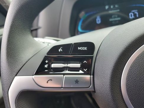 New 2026 Hyundai Elantra SE FWD image 19
