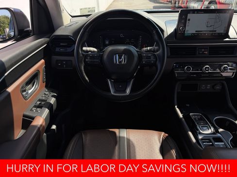 Certified 2024 Honda Pilot Elite image 16
