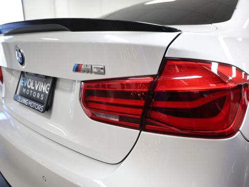Used 2018 BMW M3 Sedan image 15