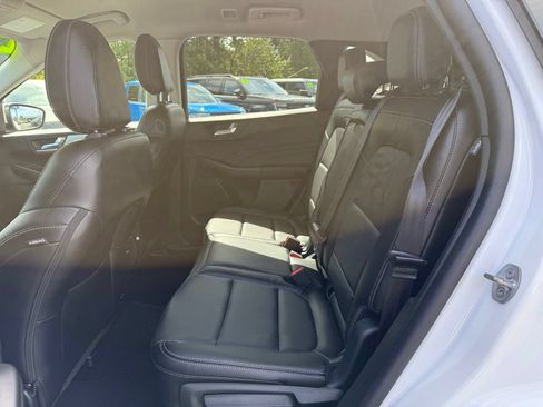 Used 2022 Ford Escape SEL AWD/4WD image 19
