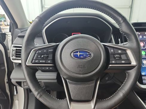 Used 2025 Subaru Outback Limited AWD/4WD image 24