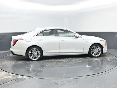 Used 2021 Cadillac CT4 Premium Luxury image 5
