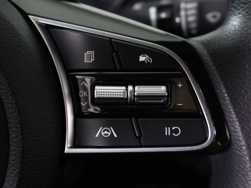 Certified 2024 Kia Forte LXS w/ LXS Technology Package FWD image 39
