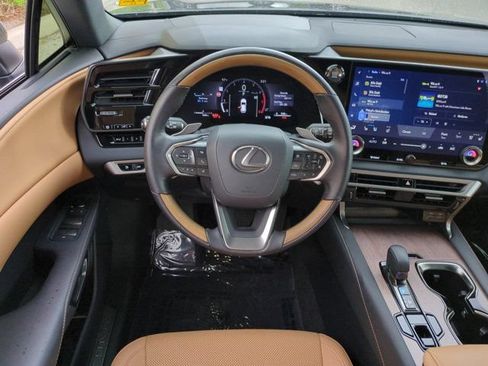 Certified 2026 Lexus RX 350 Premium w/ Accessory Package (Z1) FWD image 15