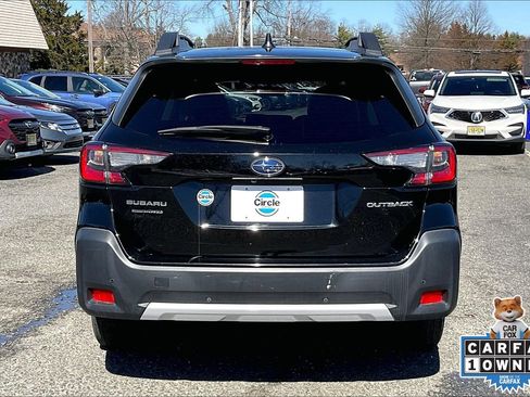 Certified 2023 Subaru Outback Limited AWD/4WD image 4