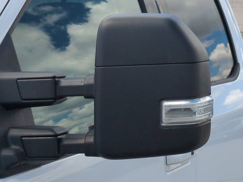 Used 2020 Ford F150 Lariat w/ Equipment Group 502A Luxury AWD/4WD image 52