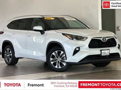 Certified 2026 Toyota Highlander XLE