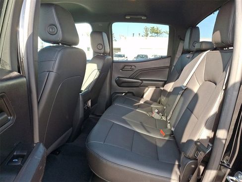 Certified 2023 Chevrolet Colorado Trail Boss w/ Advanced Trailering Package image 11