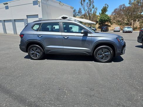 Used 2026 Volkswagen Taos S FWD image 4