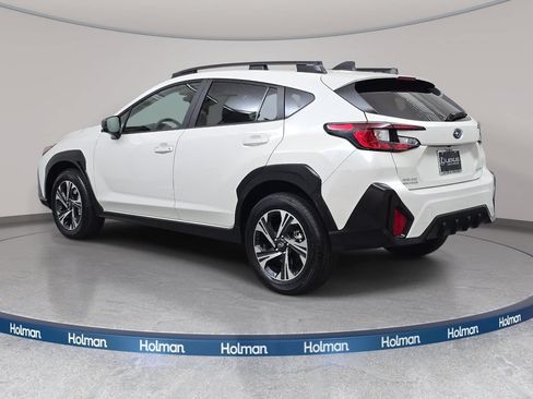 Used 2025 Subaru Crosstrek 2.5i Premium AWD/4WD image 8