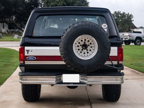 Used 1990 Ford Bronco AWD/4WD image 7