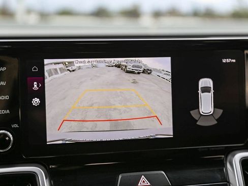 Used 2023 Kia Sorento X-Line EX image 24