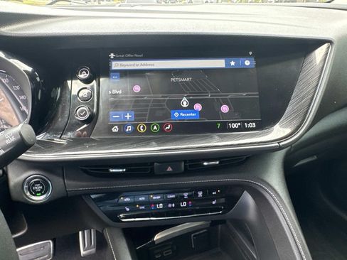 Used 2022 Buick Envision Essence w/ Technology Package II FWD image 26