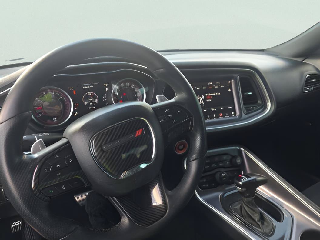 Used 2018 Dodge Challenger R/T Scat Pack RWD image 2
