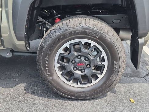 Certified 2026 Toyota Tacoma TRD Off-Road AWD/4WD image 7