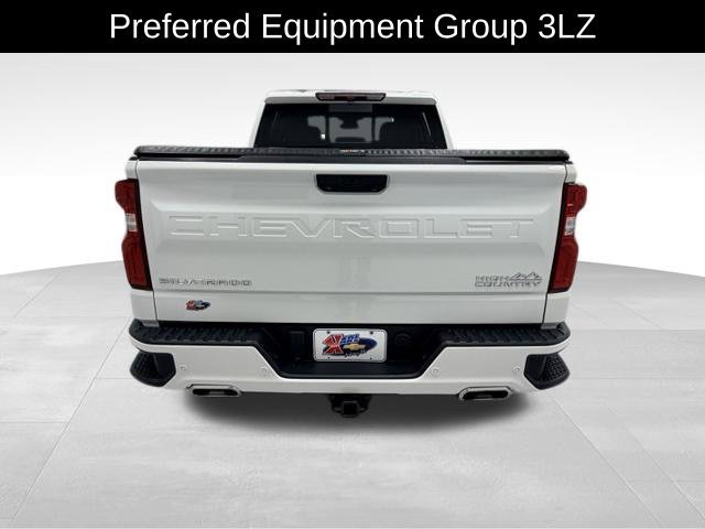 Certified 2022 Chevrolet Silverado 1500 High Country w/ High Country Premium Package AWD/4WD image 4