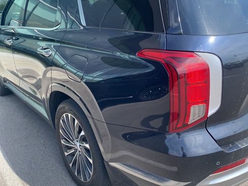 Used 2023 Hyundai Palisade Calligraphy image 6