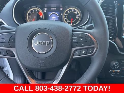 Used 2021 Jeep Cherokee Limited w/ Trailer Tow Group AWD/4WD image 20