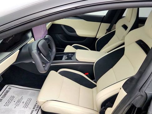 Used 2024 Tesla Model S Plaid image 24