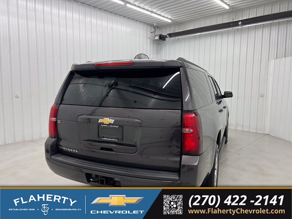 Used 2016 Chevrolet Suburban LT AWD/4WD image 3