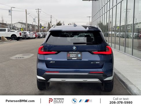 Used 2023 BMW X1 xDrive28i w/ Convenience Package image 5